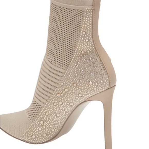 Steve Madden Maxwells Pointed Toe Knit Boot Beige sz6.5 - Picture 6 of 9